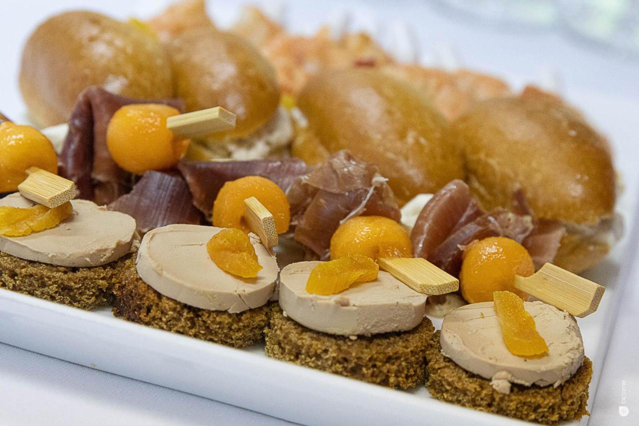 Logis Hotel & Restaurant - Le Relais De Montigny Montigny  المظهر الخارجي الصورة