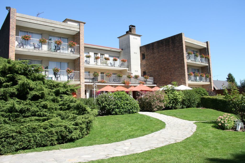 Logis Hotel & Restaurant - Le Relais De Montigny Montigny  المظهر الخارجي الصورة